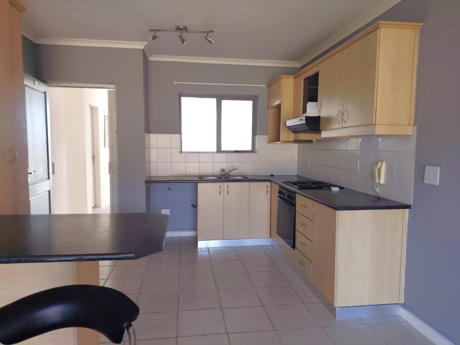 To Let 2 Bedroom Property for Rent in Whispering Pines Western Cape
